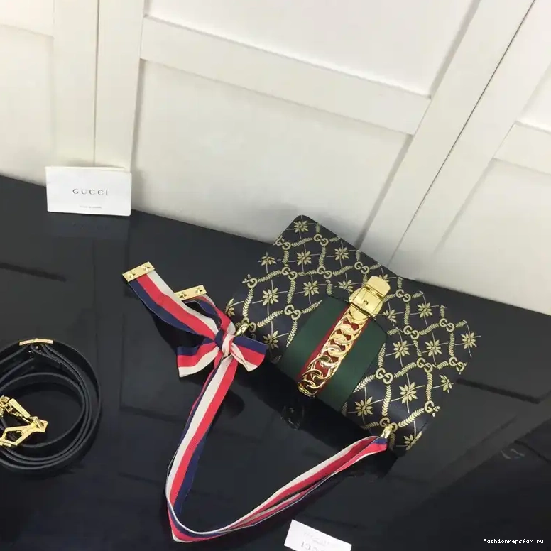 Fashionrepsfam ru Bag 2210YA0071 Gucci 0607